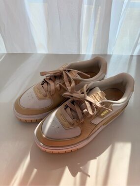 Puma Beige and Cream Low-Top Sneakers with Gold Accent